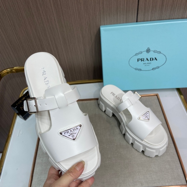 Fashion Logo Thick-Soled Women Sandals