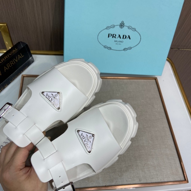Fashion Logo Thick-Soled Women Sandals