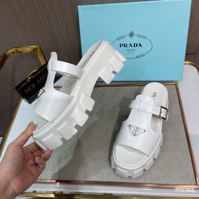 Fashion Logo Thick-Soled Women Sandals