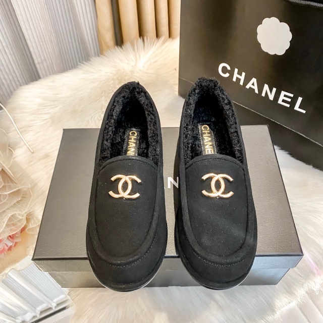 Fashion Metal Logo Winter Furry Loafers Shoes