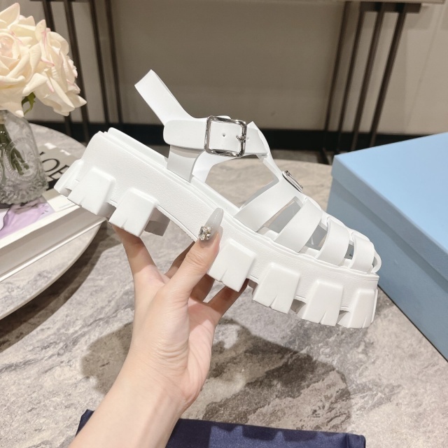 Fashion Thick-Soled Hollow Out Women Sandals