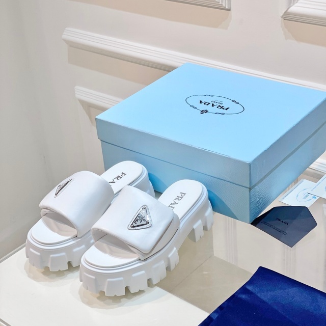 Fashion Thick-Soled Velcro Sandals