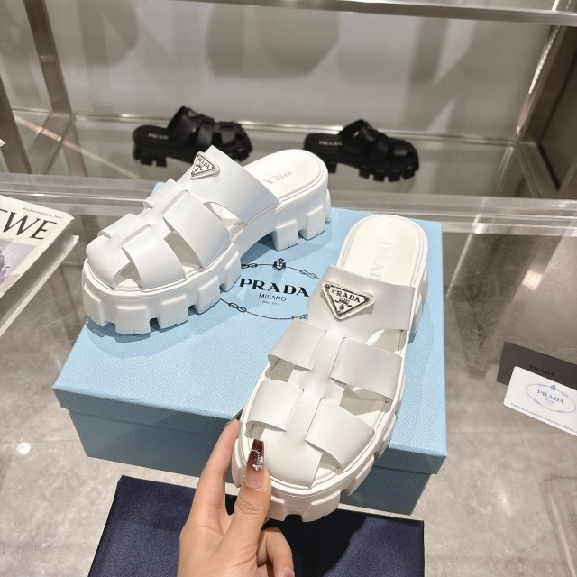 Thick-Soled Hollow Out Women Slippers