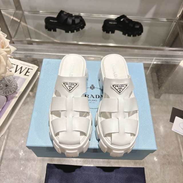 Thick-Soled Hollow Out Women Slippers