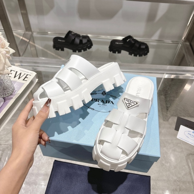 Thick-Soled Hollow Out Women Slippers