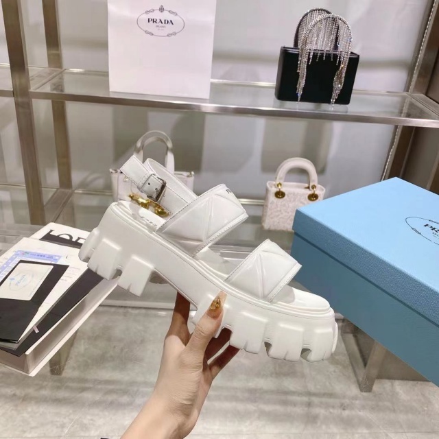 Thick-Soled Luxury Women Sandals
