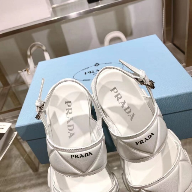 Thick-Soled Luxury Women Sandals