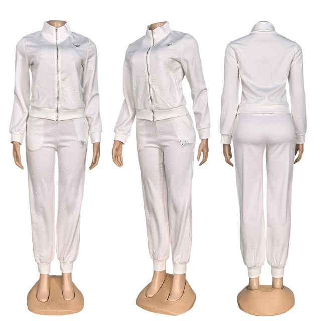 Fashion Embossing Long Sleeve Tracksuit Set