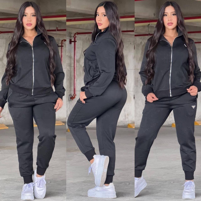 Fashion Embossing Long Sleeve Tracksuit Set