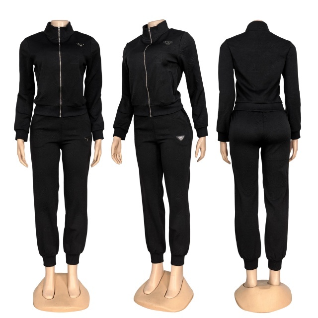 Fashion Embossing Long Sleeve Tracksuit Set