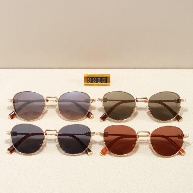 Oval Metal Frame Luxury Glasses