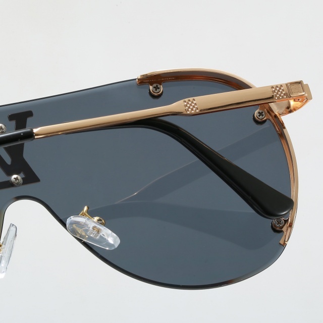 Oversize Metal Frame Luxury Glasses