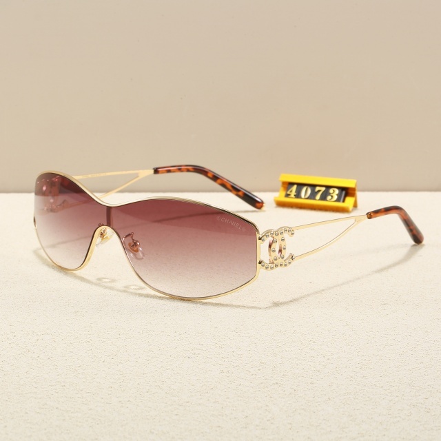 One Piece Hollow Out Luxury Glasses
