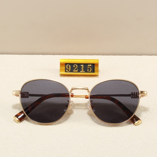 Oval Metal Frame Luxury Glasses