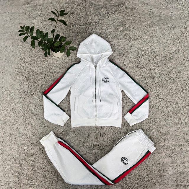 Fashion Striped Jacquard Hooded Women Tracksuit
