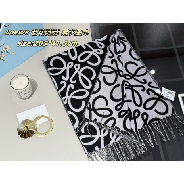 Fashion Logo Printed Wool Scarf