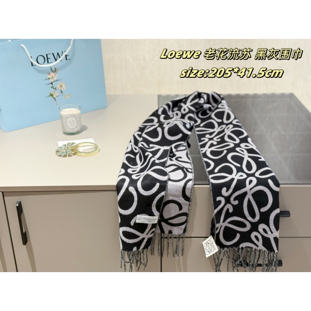 Fashion Logo Printed Wool Scarf