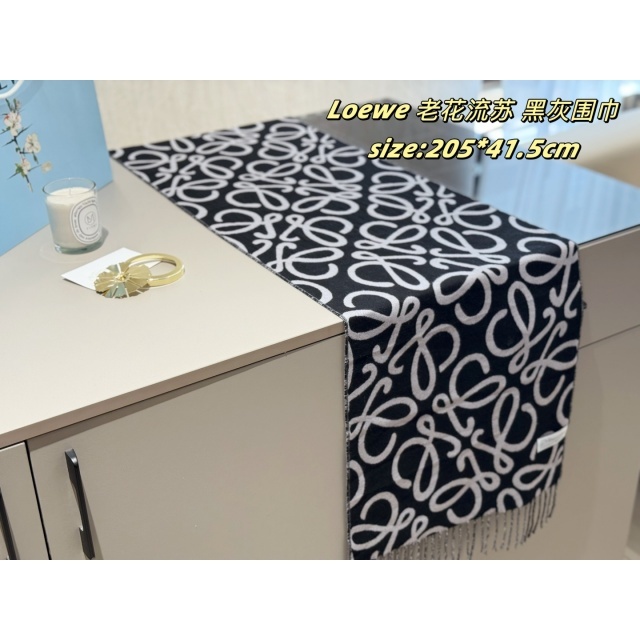Fashion Logo Printed Wool Scarf