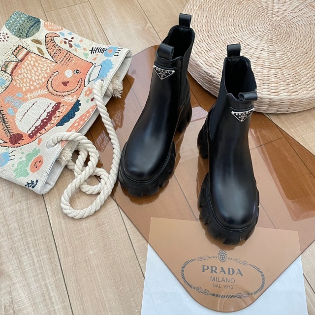 Fashion Logo Leather Fashion Ankle Boots