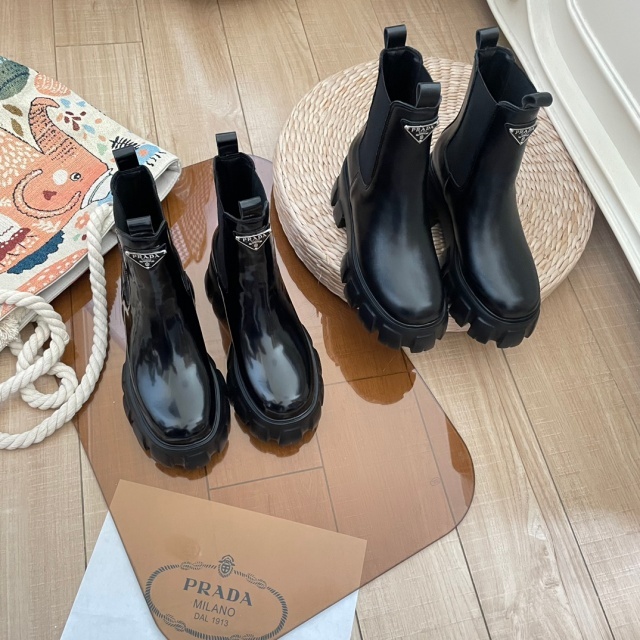 Fashion Logo Leather Fashion Ankle Boots