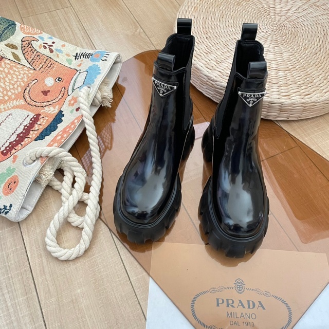 Fashion Logo Leather Fashion Ankle Boots