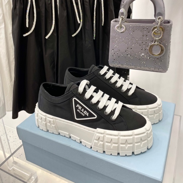 Fashion Thick-Soled Women Casual Sneakers