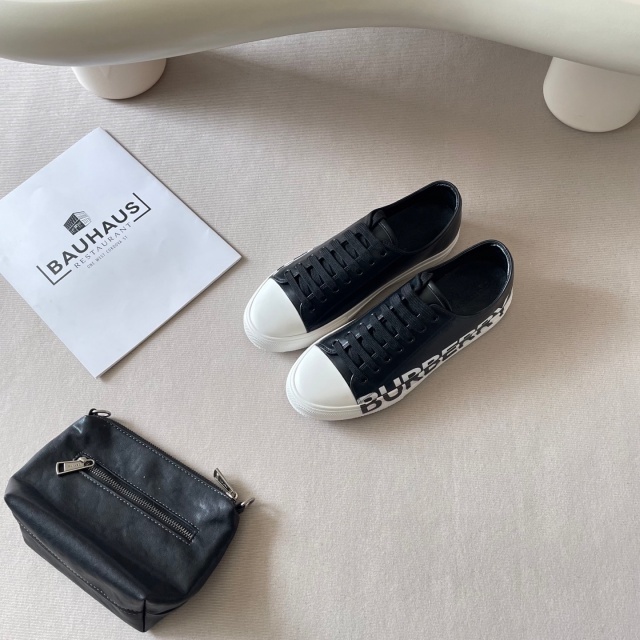 Luxury Fashion Vintage Couple Sneakers