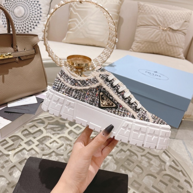 Washed Canvas Women Thick-Soled Sneakers