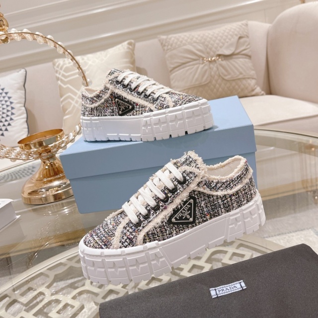 Washed Canvas Women Thick-Soled Sneakers