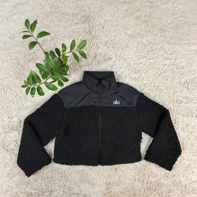 Fashion Embroidery Women Zipper Furry Coat
