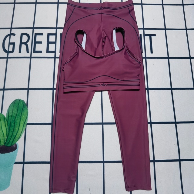Skinny Bra Top Jogging Pants Set