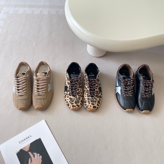 Fashion Lace-Up Vintage Couple Sneakers