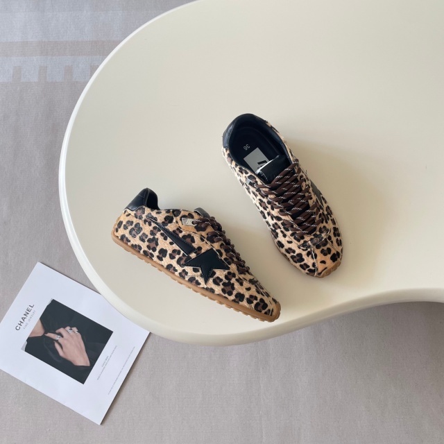 Fashion Lace-Up Vintage Couple Sneakers