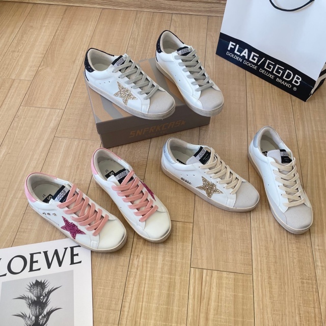 Fashion Couple Rhinestones Sneakers