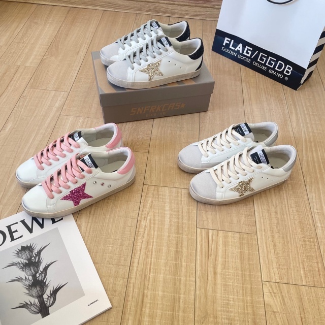 Fashion Couple Rhinestones Sneakers
