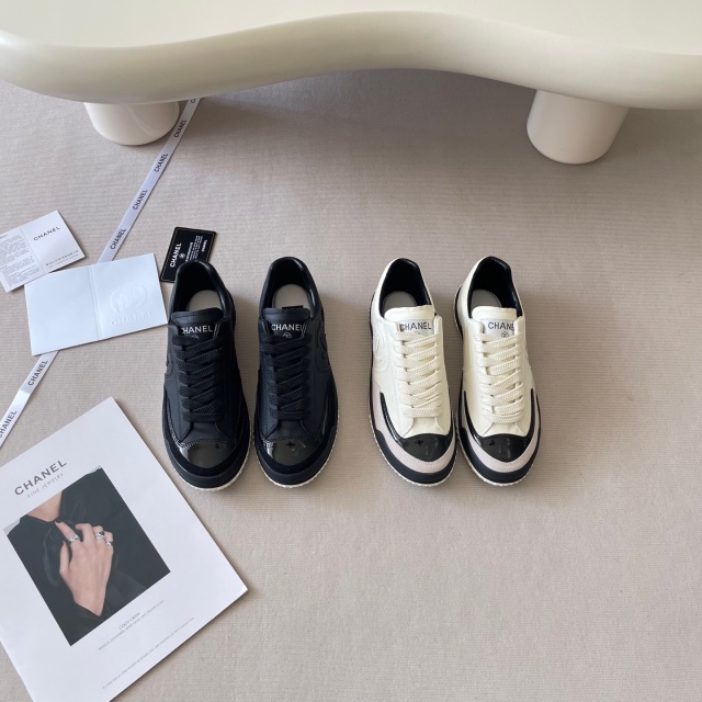Fashion Women Lace-Up Casual Sneakers