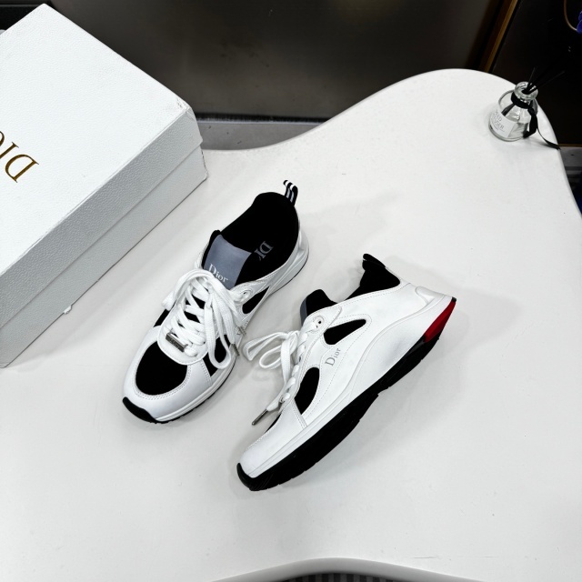 Luxury Fashion Lace-Up Casual Couple Sneakers