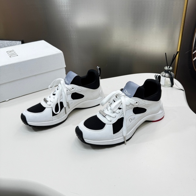 Luxury Fashion Lace-Up Casual Couple Sneakers