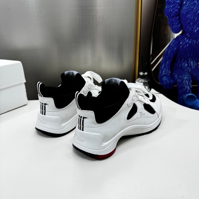 Luxury Fashion Lace-Up Casual Couple Sneakers