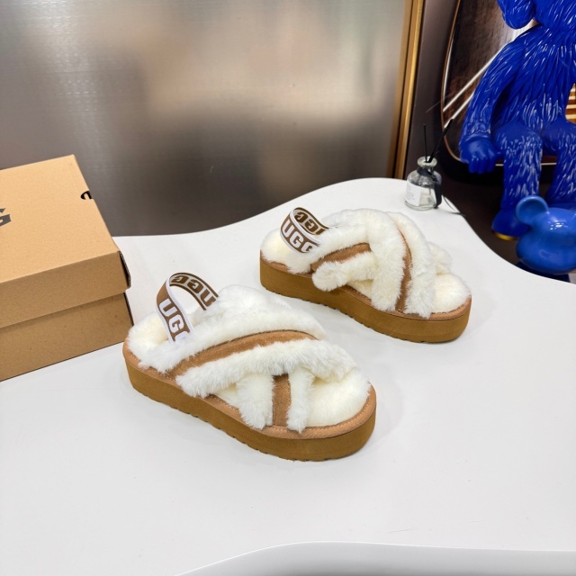 Luxury Style Winter Fashion Women Furry Slides