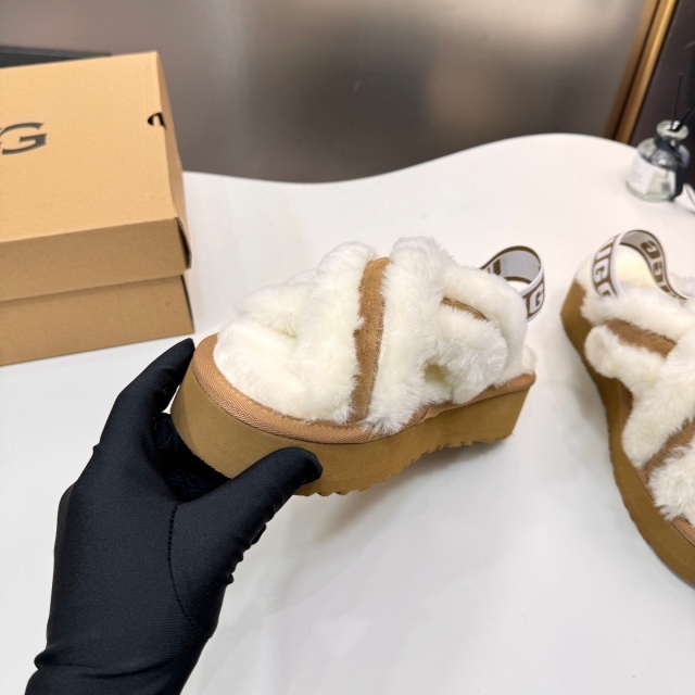 Luxury Style Winter Fashion Women Furry Slides