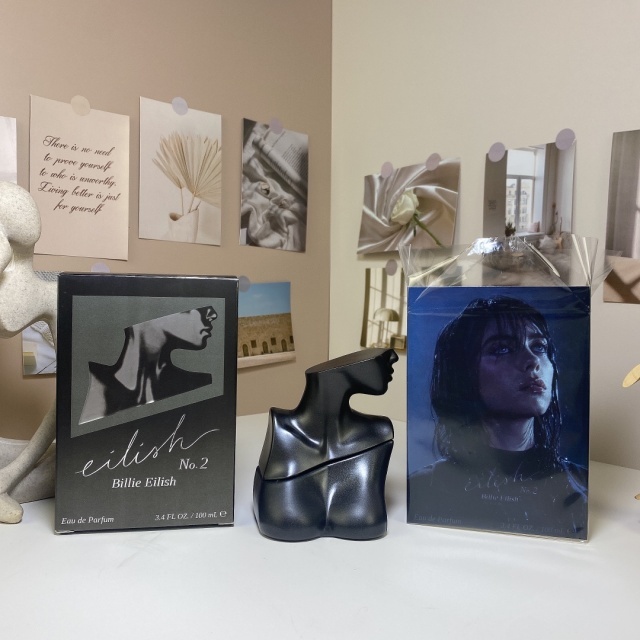 Floral Woody Unisex Fragrance Perfume