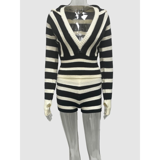 Striped V Neck Hooded Top Tight Short Set