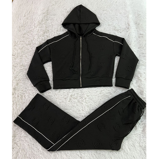 Fashion Embossing Women Fall Hooded Tracksuit Set