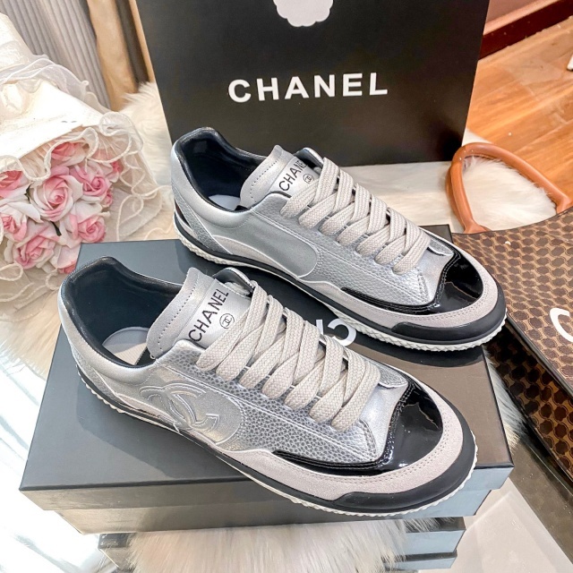 Fashion Design Women Luxury Casual Sneakers