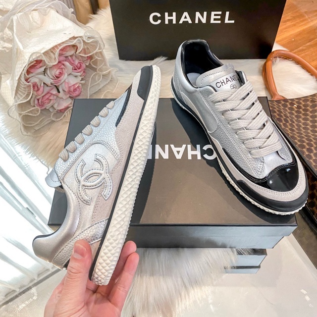 Fashion Design Women Luxury Casual Sneakers