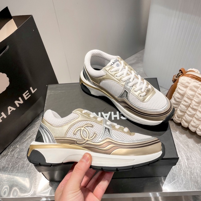 Luxury Fashion Breathable Women Sneakers