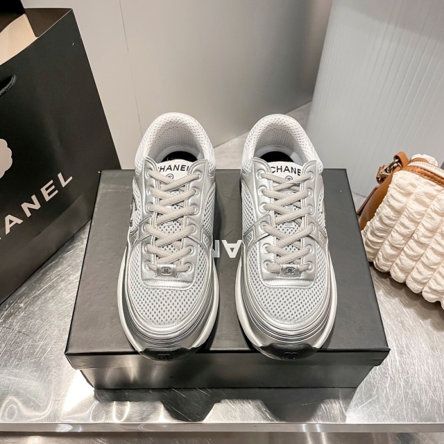 Luxury Fashion Breathable Women Sneakers