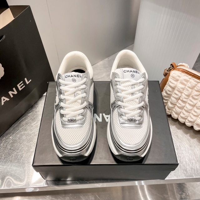 Luxury Fashion Breathable Women Sneakers