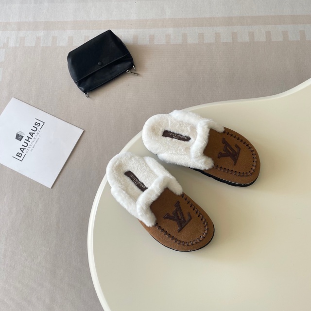 Winter Fashion Couple Furry Birken Shoes